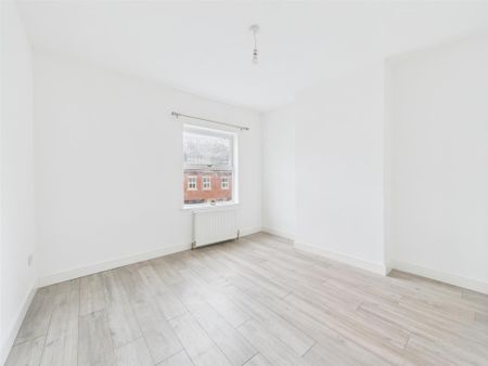 2 bedroom End of terrace house to rent - Photo 5