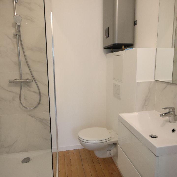 Location Appartement 1 pièce 14m² LILLE 59000 - Photo 1