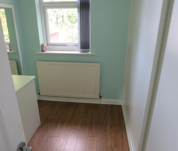 3 bedroom property to rent - Photo 6