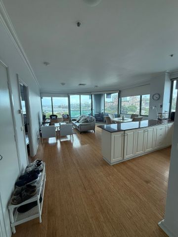 Woolloomooloo - Photo 2