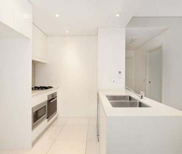 610/27 Hill Road, Wentworth Point - Photo 4