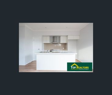 13 Raptor Place, Melton South, Vic 3338 - Photo 3