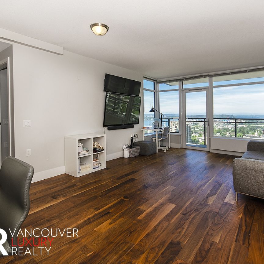 Condo in North Vancouver, BC - Photo 1