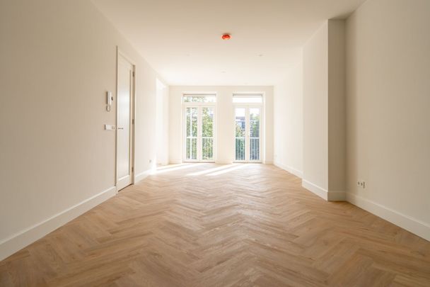 Van Rensselaerstraat 31-3, Paramariboplein e.o., 1058XR, Amsterdam - Photo 1