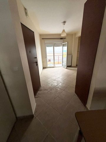 Studio/Γκαρσονιέρα για ενοικίαση Μητρόπολη (Κομοτηνή) - Φωτογραφία 4