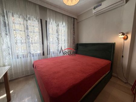 Studio/Γκαρσονιέρα για ενοικίαση Κουλέ Καφέ (Άνω Πόλη) - Photo 2
