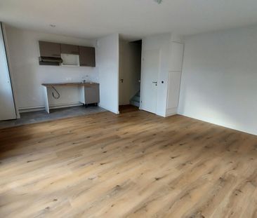 Location Appartement 3 pièces 62m² BRUGUIERES 31150 - Photo 1