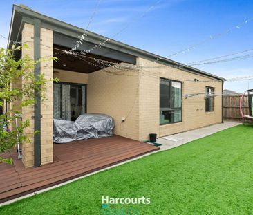 The Pinnacle of Modern and Stylish Living - Photo 6