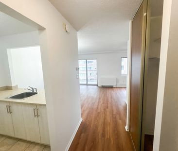 Studio For Rent — Côte Saint-Luc — $1299 - Photo 3