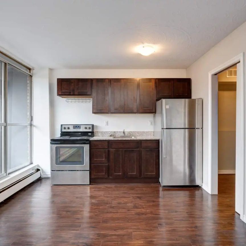137 Church Street — 1B, Junior, 1bath - Photo 1