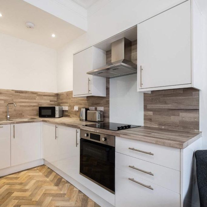 2 bedroom flat to rent - Photo 1