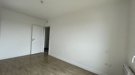 CENTRE VILLE APPARTEMENT TYPE 3 A LOUER - Photo 5