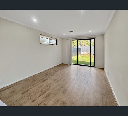 3A Gilbert St, Ingle Farm, SA 5098 - Photo 4