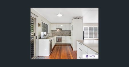 CHARMING FAMILY HOME IN MANSFIELD STATE SCHOOL CATCHMENT! $715 PER WEEK - Photo 5