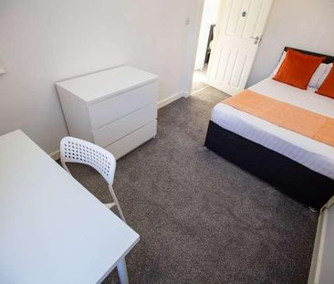 Hawkins Street, L6 - Photo 4