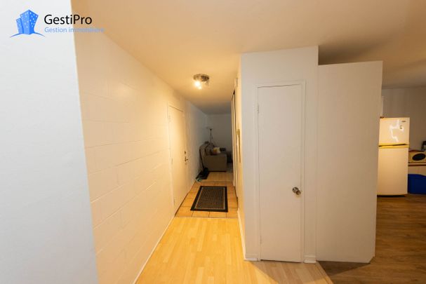 2539 Chemin Ste-Foy - Photo 1