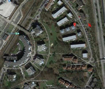 Moderne, lichtdurchflutete Wohnung, (!) niedrige Nebenkosten - Photo 1