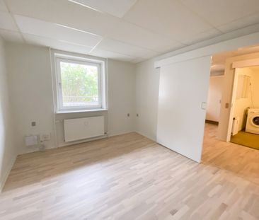 Rummelig 2-værelses lejlighed i Nørresundby - Photo 3