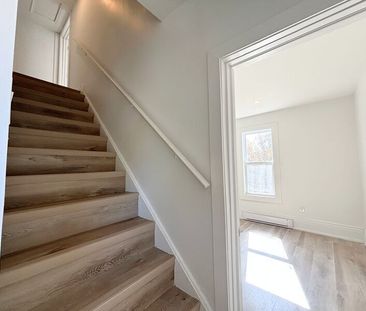 $2,095 / 4 br / 1 ba / 26 Cayuga st unit B - Photo 4