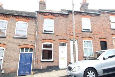 Tennyson Road - Town Centre - Terraced House, LU1 - Photo 2