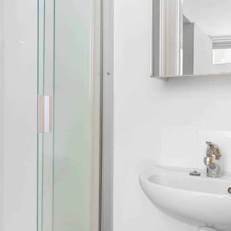 First Week Rent FREE! - Photo 3