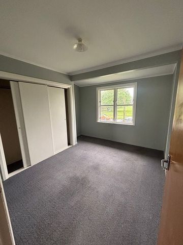 Charming 3BR Townhouse in Avalon! - Photo 2