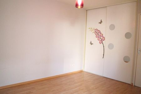 Location Appartement 2 pièces 45m² GRENOBLE 38100 - Photo 4