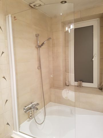 Mieszkanie rozkładowe 3 pokoje 60 m² - Zdjęcie 3