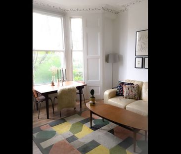 2 Bed Flat, Ardleigh Road, N1 - Photo 1