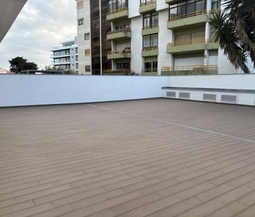 2 room luxury Apartment for rent in Cascais e Estoril, Portugal - Photo 3