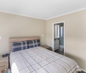 Near new 3 bedroom home in quiet Te Kauwhata street! - Photo 6