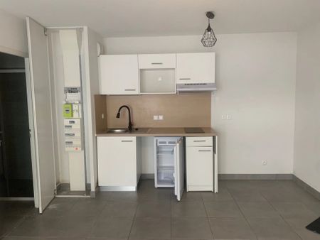 Location Appartement 2 pièces 39 m2 à Perpignan - Photo 2