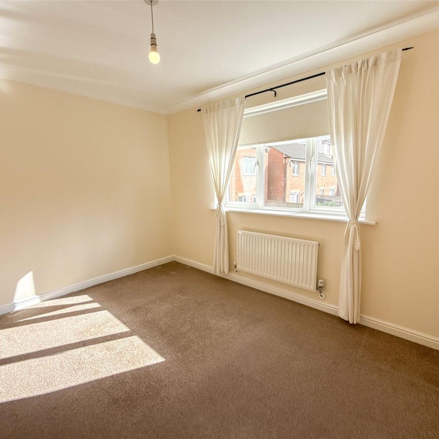 Redgrave Close, St James Village, Gateshead, NE8 - Photo 1