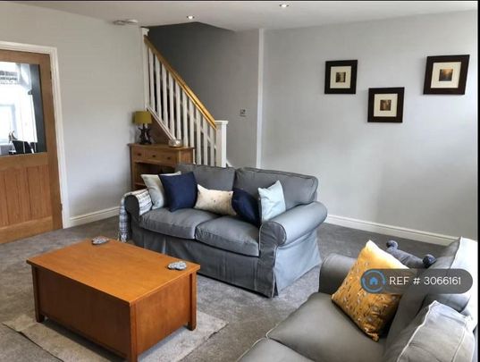 3 bedroom terraced house to rent - Photo 1