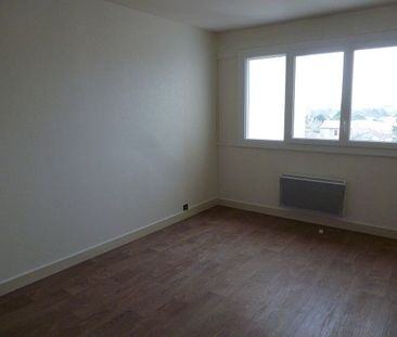 Location Appartement 2 pièces 51m² ANGOULEME 16000 - Photo 3