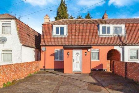Elliman Avenue, Slough, SL2 - Photo 4