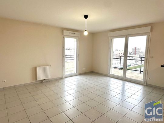 Location Appartement 3 pièces 67m² - Photo 1
