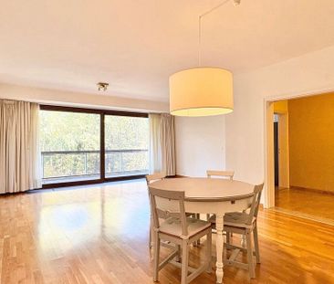 Appartement te huur in Oudergem voor € 1.500 met 2 slaapkamers - Photo 2