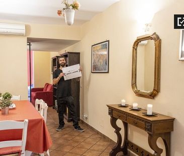 rome, Lazio 00153 - Photo 2