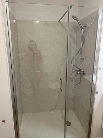 location Appartement T2 DE 40.38m² À RILLIEUX LA PAPE - Photo 5