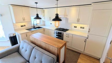 162C Seacliff Road, Bangor, BT20 5EZ - Photo 3