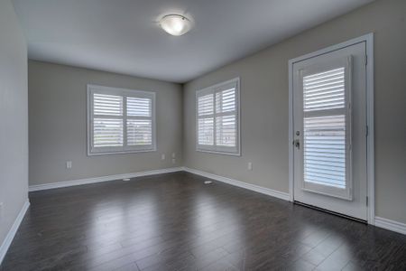 For Lease - 45 Heron Park Place Unit# 18, Toronto, Ontario - Photo 4