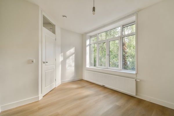 Te huur: Appartement Pieter van der Doesstraat 28 2 in Amsterdam - Photo 1