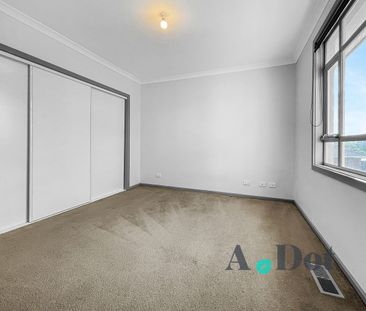 Townhouse With Everything at Your Doorstep - Photo 3