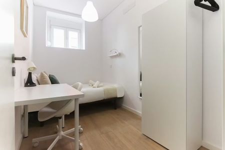 Rua Actor João Rosa, Lisbon, Lisbon 1900-021 - Photo 2