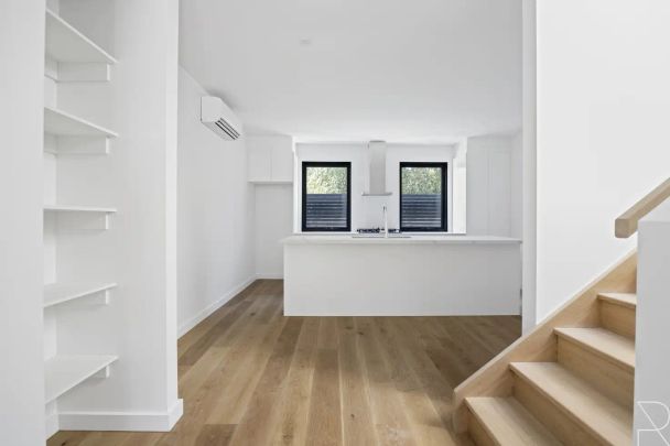 5-7 Manikato Avenue, Mordialloc VIC 3195 - Photo 1