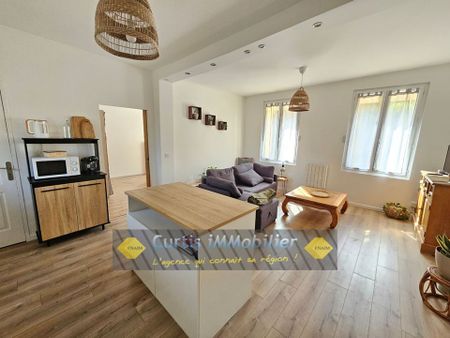 Location Appartement 2 pièces 45m² ST GENEST LERPT 42530 - Photo 3