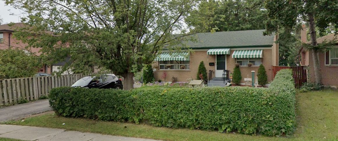 For Lease - 7084 Minotola Avenue, Mississauga, Ontario - Photo 1