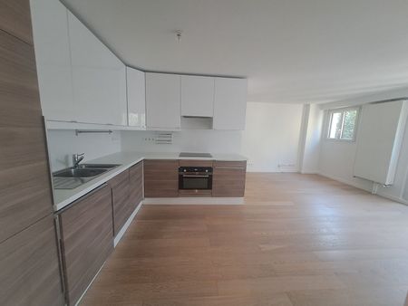 Location Appartement 2 pièces 45m² - Photo 4