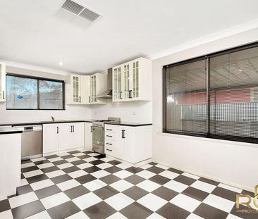 !! Big and Comfortable House in Salisbury North !! - Photo 5